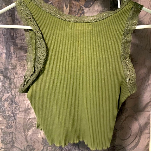 Forest green Lace Crop Top - Picture 2 of 2